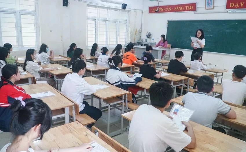 Liệu Mừng SHBET phiên bản mới 2025 và giáo viên dạy thêm theo hình thức online có vi phạm Thông tư 29/2024/TT-BGDĐT hay không? (Ảnh minh họa)