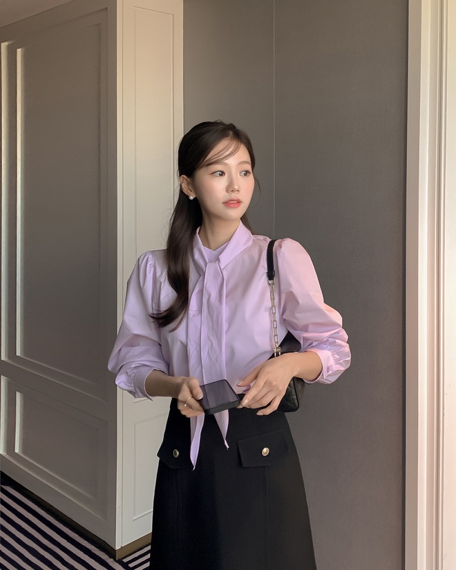 Khi phối cùng quần hoặc chân váy trung tính, tổng thể Shbet999 com đăng nhập sẽ trở nên hài hòa và bắt mắt.