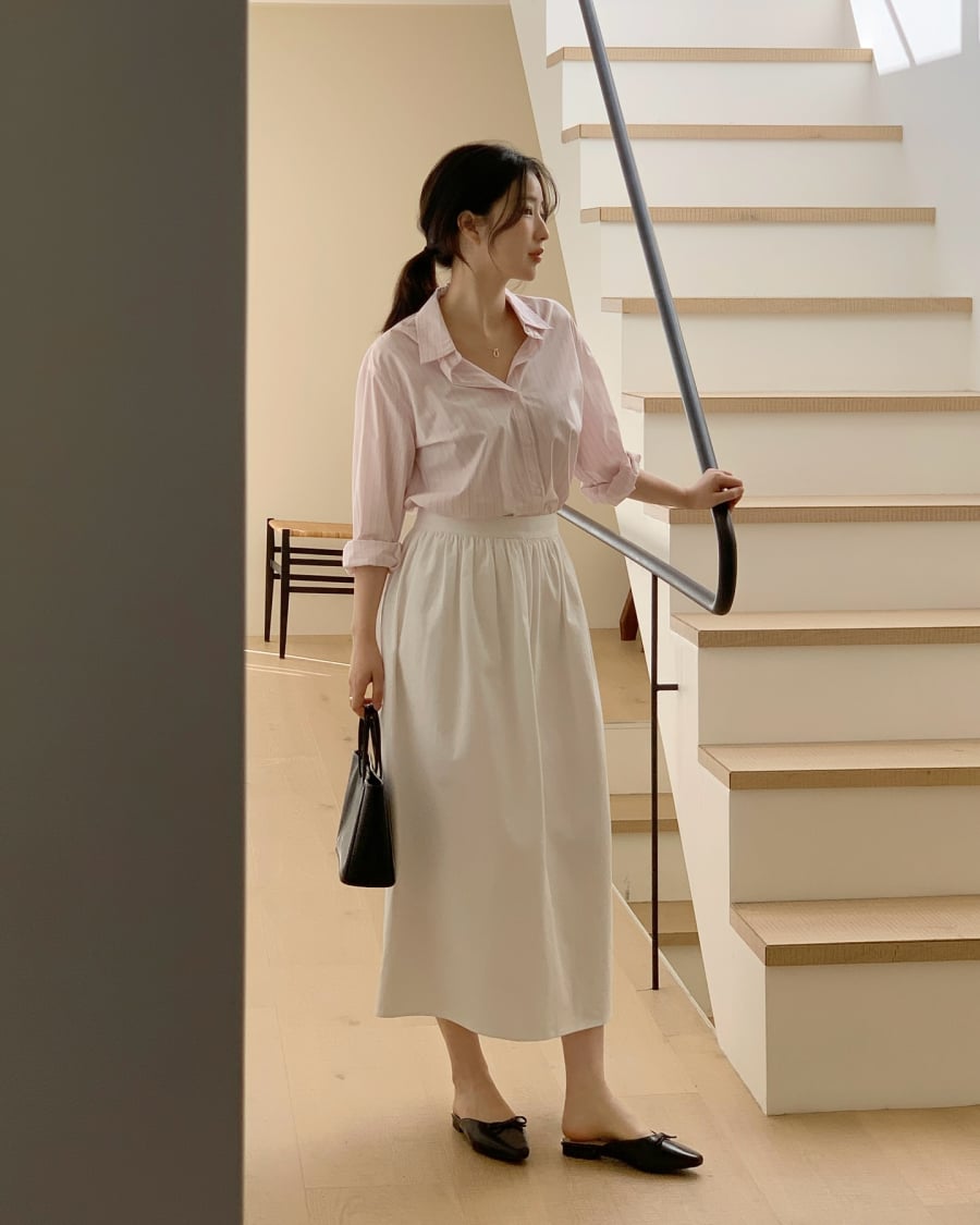Khi đi mua sắm, bạn dễ dàng gặp nhiều kiểu chân váy khác nhau.