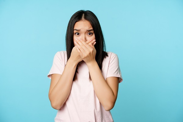 Nhiều người có thói quen chia sẻ mục tiêu, ước mơ của mình với bạn bè hoặc người thân thiết, mong nhận được sự ủng hộ. 
