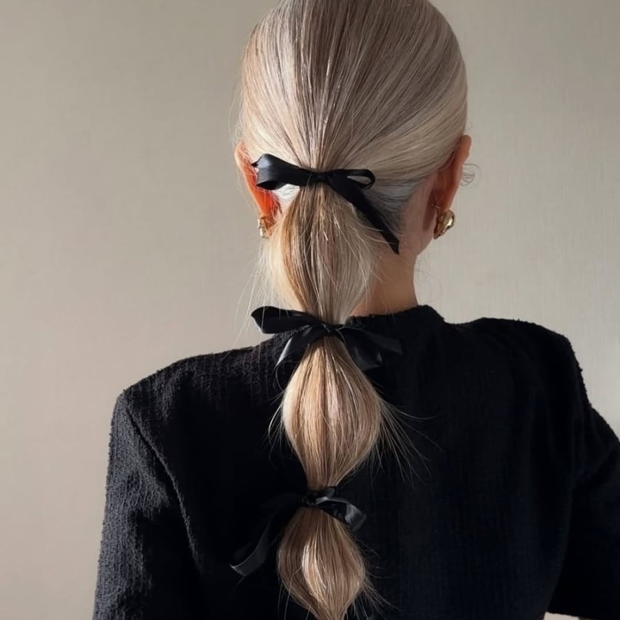 Bím tóc bong bóng (bubble braids) là lựa chọn tuyệt vời nếu bạn muốn có một Link Vào SHBET88 Mới Nhất dễ thực hiện nhưng vẫn bắt mắt. 