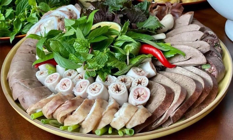 Người bị 5 bệnh này tuyệt đối đừng ăn lòng lợn