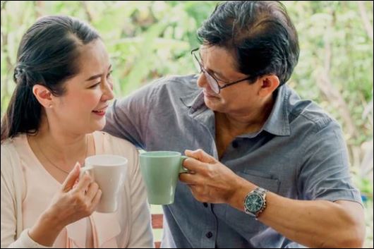 Đối với trung niên ở tuổi 40 thì ai cũng sẽ không tránh khỏi một vài mối tình, những mối tình cũ chẳng thể quên. (ảnh minh họa)
