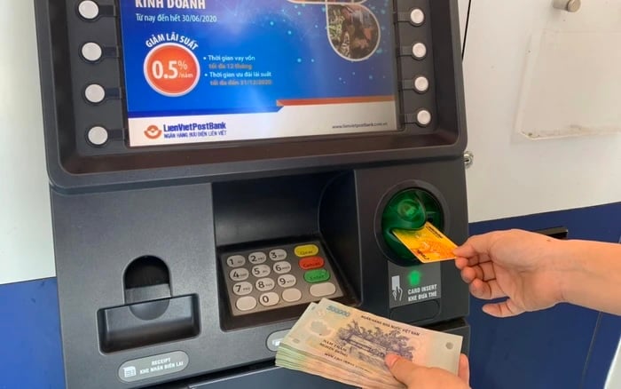Đây là hình thức ngày càng phổ biến bởi tính tiện lợi và an toàn