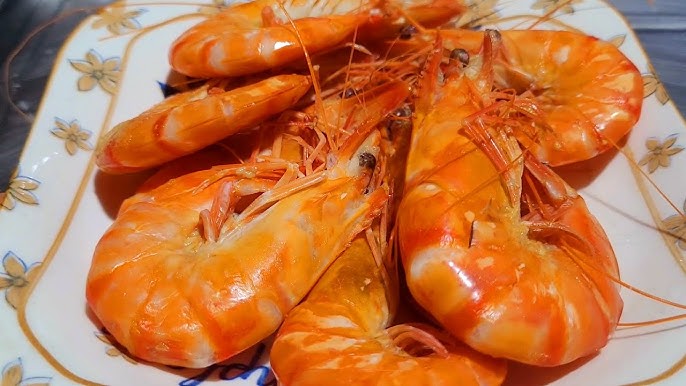 Cách luộc tôm đỏ au, mềm ngọt, dễ bóc vỏ, không tanh