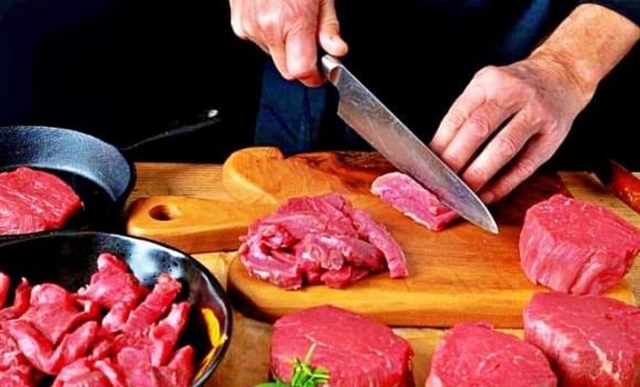 Tháng Tư, khi Sh88bet đăng ký miễn phí cần thanh lọc sau mùa đông và các độc tố tích tụ, việc hạn chế thịt đỏ và thịt gia cầm sẽ giúp giảm bớt gánh nặng cho gan và hệ tiêu hóa, giúp Sh88bet đăng ký miễn phí dễ dàng hơn trong quá trình thanh lọc.    