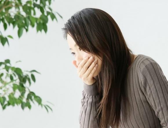 Nếu bạn cảm thấy khó thở trong lúc quan hệ, đừng bỏ qua. 