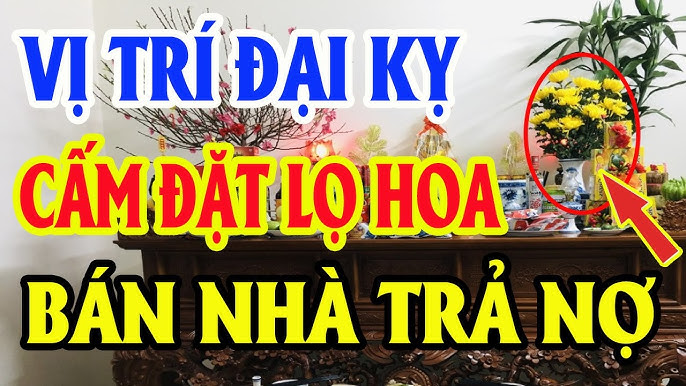 Đặt lọ hoa trên bàn thờ 5 hay 7 bông mới hút lộc