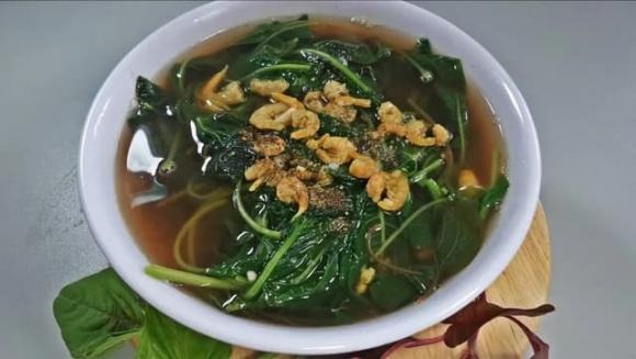Rau dền là một trong những loại rau phổ biến tại Việt Nam, không chỉ dễ trồng mà còn giàu giá trị dinh dưỡng, nhờ đó được mệnh danh là “rau trường thọ”.    