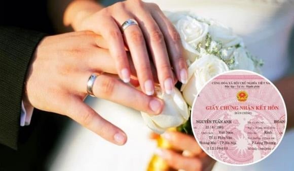 Đối với việc đăng ký khai sinh cho trẻ có cha mẹ đã đăng ký kết hôn, cơ quan đăng ký hộ tịch sẽ tra cứu thông tin tình trạng hôn nhân của cha mẹ trẻ thông qua. 