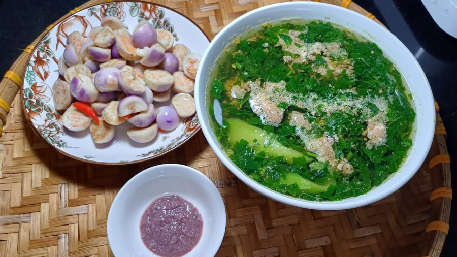 Canh cua ngon nhưng không phải ai cũng thích hợp để ăn