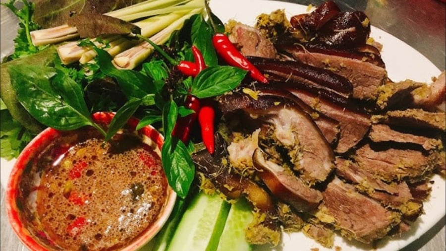 Những người tuyệt đối không nên ăn thịt chó