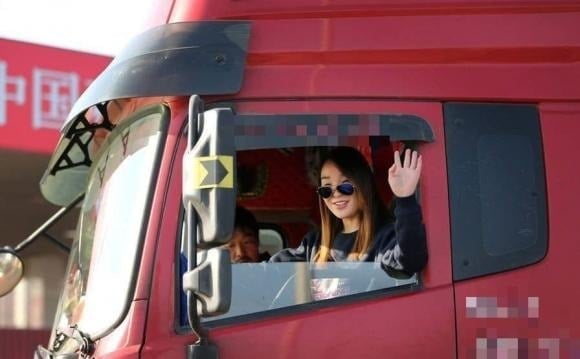 Khi nhắc đến nghề SHBET 1000 World Cup tải đường dài, phần lớn chúng ta thường chú trọng vào những yếu tố vật lý như thời gian SHBET 1000 World Cup, khoảng cách, tình trạng đường xá và các yếu tố liên quan đến việc vận chuyển hàng hóa.