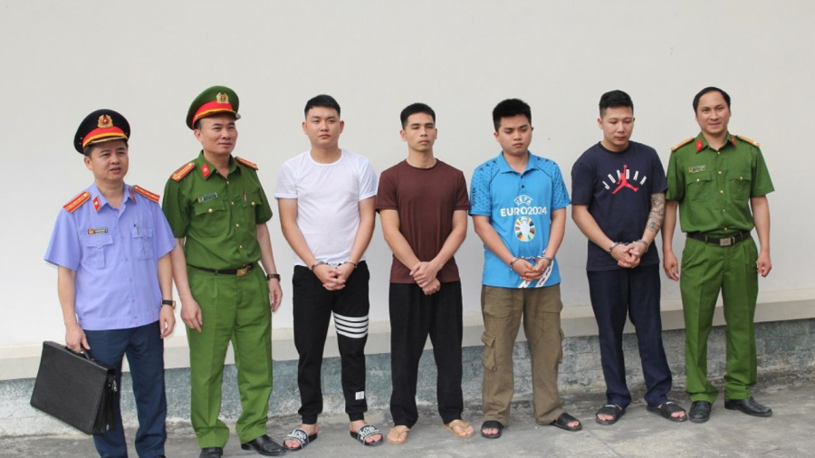 4 đối tượng bị bắt giữ. Ảnh Vietnamnet