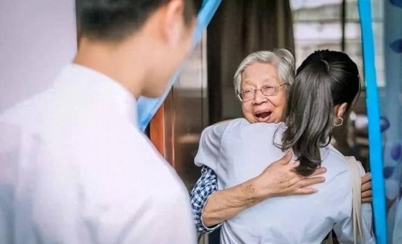 Những người lớn tuổi thường có một kho kinh nghiệm phong phú, được đúc kết qua nhiều thăng trầm trong Shbet16 chơi game trực tuyến.
