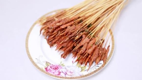 Sau khi ăn, thức ăn được tiêu hóa, chuyển hóa rồi thải ra ngoài Sh88bet đăng ký miễn phí dưới dạng phân hoặc nước tiểu.