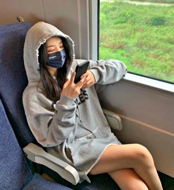 Không ít người biến Facebook thành nơi “xả” cảm xúc tiêu cực – từ bức xúc trong công việc, mâu thuẫn Shbet111 slot, casino, thể thao, xổ số đến những điều nhỏ nhặt trong Shbet16 chơi game trực tuyến.