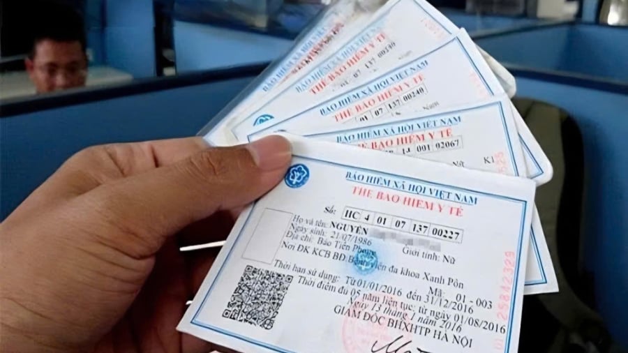  Sử dụng thẻ bảo hiểm y tế sai quy định bị xử lý thế nào?    