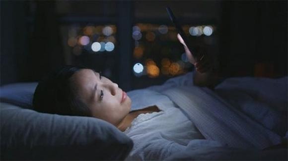 Một chiếc giường êm ái, chăn gối phù hợp và nhiệt độ phòng dễ chịu là yếu tố quan trọng giúp bạn có giấc ngủ chất lượng.