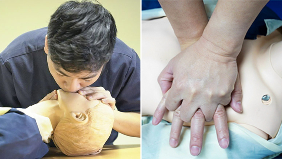 Hà hơi thổi ngạt và ép tim ngoài lồng ngực.
