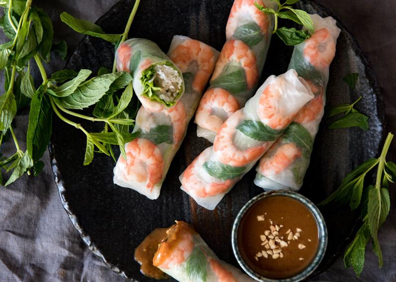 Gỏi cuốn tôm thịt – Shbet0099 cá cược trực tuyến “chống ngán” hoàn hảo cho những ngày oi bức.
