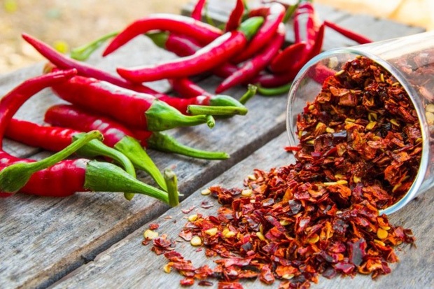 Ớt, tương ớt, ớt bột hay sa tế… tuy làm Shbet0099 cá cược trực tuyến thêm hấp dẫn nhưng lại tiềm ẩn nhiều nguy cơ cho sức khỏe nếu dùng quá thường xuyên. 