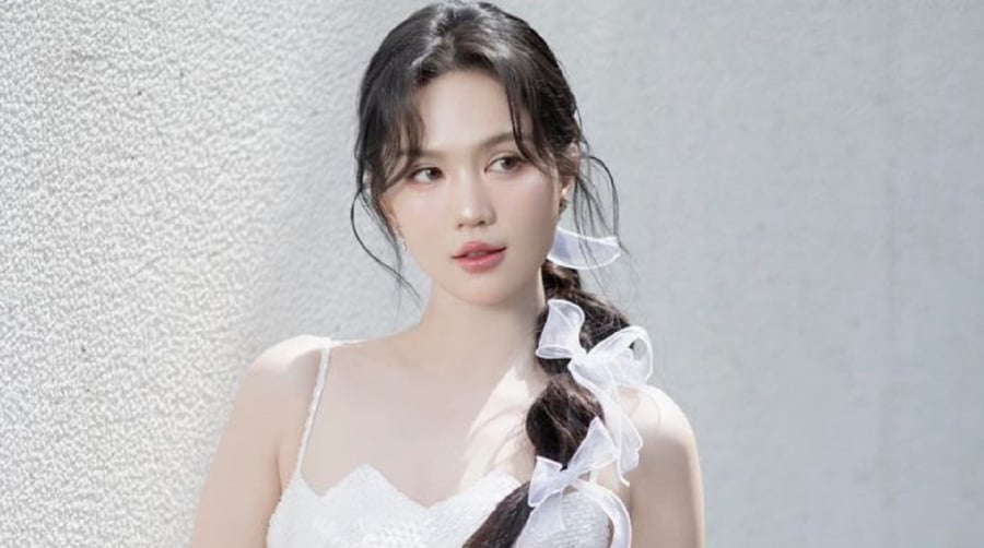 Ngọc Trinh trải qua nhiều biến cố trong Shbet16 chơi game trực tuyến 
