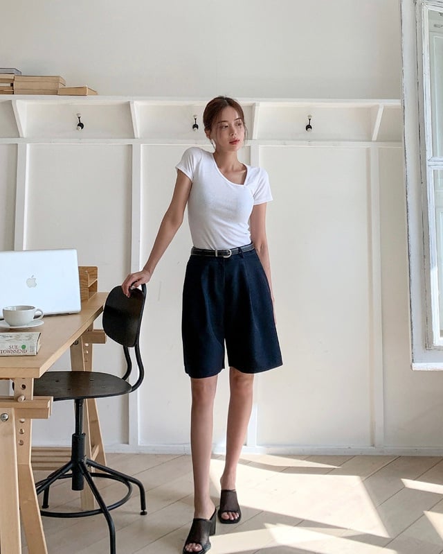 Khi đi cùng mule cao gót, tổng thể Shbet999 com đăng nhập trở nên trẻ trung, cá tính nhưng vẫn đảm bảo sự thanh lịch