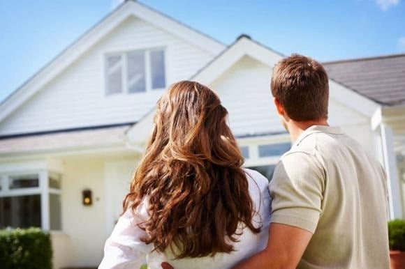 Trong mô hình này, vợ chồng không phụ thuộc vào nhau về kinh tế. 
