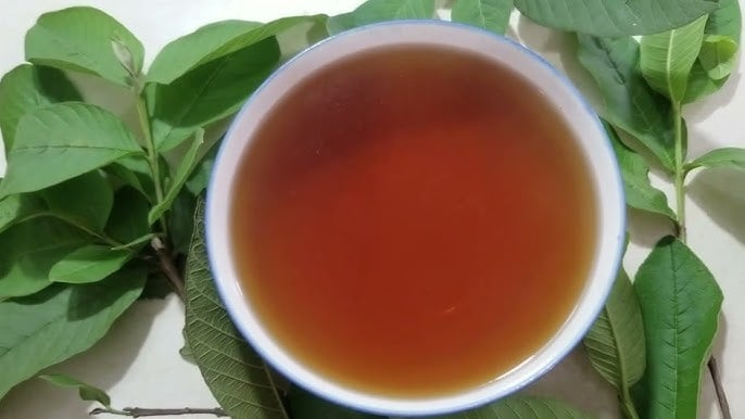 Vị nước hơi chát nhẹ nhưng hậu ngọt, thơm mùi lá cây dễ chịu, có thể cho thêm vài lát gừng hoặc chút Link Vào SHBET88 Mới Nhất nếu muốn tăng thêm hương vị.