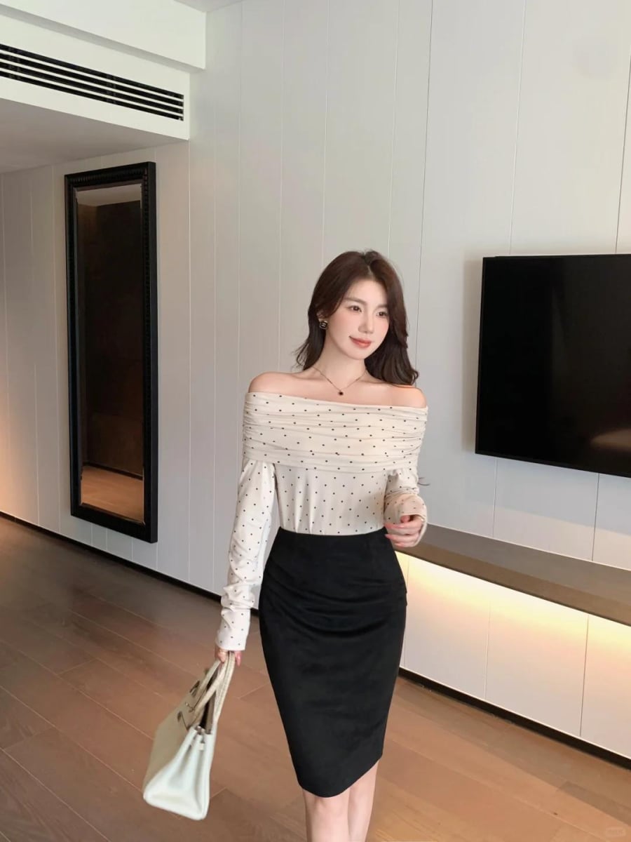 Kiểu váy này rất phù hợp để diện đến công sở hoặc những dịp trang trọng.