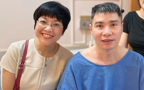 Bà xã Công Lý chia sẻ khoảnh khắc MC Thảo Vân đến thăm NSND Công Lý nhập viện Shbet888 tiền thưởng cực khủng  