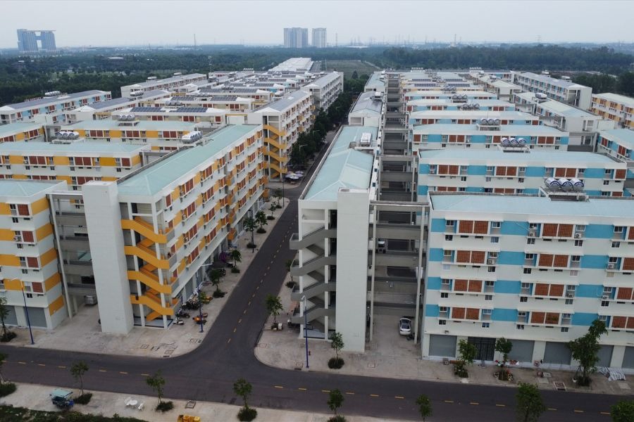 Dự án Bàu Tràm Lakeside tại lô đất B4-2 có quy mô 6 khối nhà với tổng cộng 1.809 căn hộ, gồm 1.165 căn hộ nhà ở xã hội, 348 căn hộ thương mại để bán và 296 căn hộ nhà ở xã hội cho thuê.    