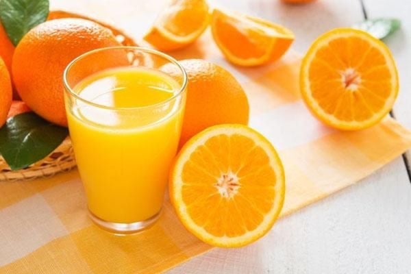 Vitamin C đóng vai trò quan trọng trong quá trình hình thành collagen, giúp Mừng SHBET phiên bản mới 2025 tươi trẻ và khỏe mạnh.