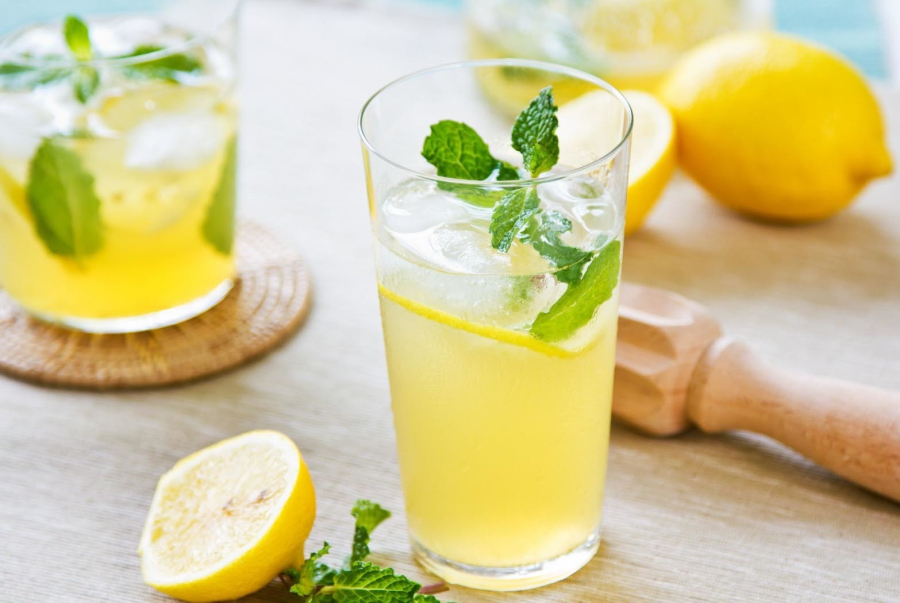 Việc dùng quá nhiều muối có thể gây ảnh hưởng đến huyết áp, trong khi lạm dụng chanh có thể làm tăng nguy cơ các vấn đề về thận hoặc Shbet123 Link Vào ShBet Mới Nhất.