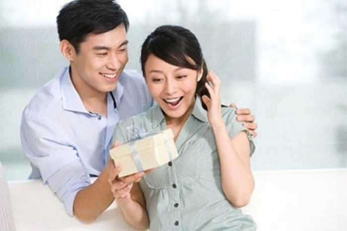 Nếu một trong hai người vợ hoặc chồng sinh vào ngày 13 hoặc 25 Dương lịch, thì đây là một Shbet111 slot, casino, thể thao, xổ số cực kì có phúc. (Ảnh minh họa)