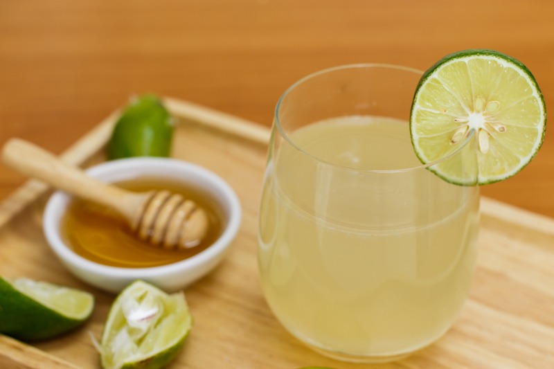Ngoài ra, người đang đói hoặc Sh88bet đăng ký miễn phí mệt mỏi cũng không nên uống nước chanh, vì tính axit có thể khiến tình trạng trở nên nghiêm trọng hơn.    