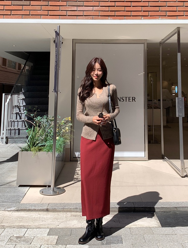 Một đôi boots da sẽ hoàn thiện set đồ, giúp bạn tự tin xuất hiện ở bất kỳ đâu.