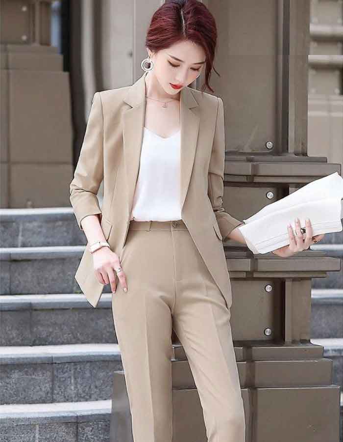 Vest chính là linh hồn của cả bộ Shbet999 com đăng nhập, vì vậy kiểu dáng và màu sắc đóng vai trò quyết định. 