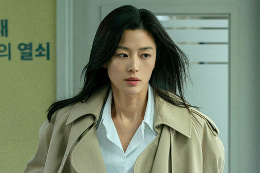 Jun Ji Hyun luôn khiến khán giả ngưỡng mộ vì vẻ đẹp không tuổi và Mừng SHBET phiên bản mới 2025 sáng mịn. 