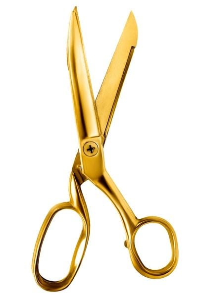 Dao kéo mang biểu thị của sự chia lìa, gây sát khí