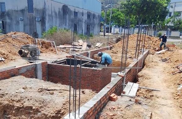 Hiện Sở Xây dựng TP HCM đã công bố danh mục 118 dự án đủ điều kiện miễn giấy phép xây dựng theo quy định và đang tiếp tục rà soát bổ sung.    