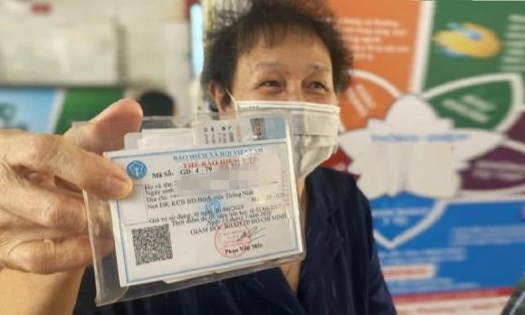Người dân tộc thiểu số không thuộc diện tham gia BHYT bắt buộc và chưa có thẻ BHYT.    