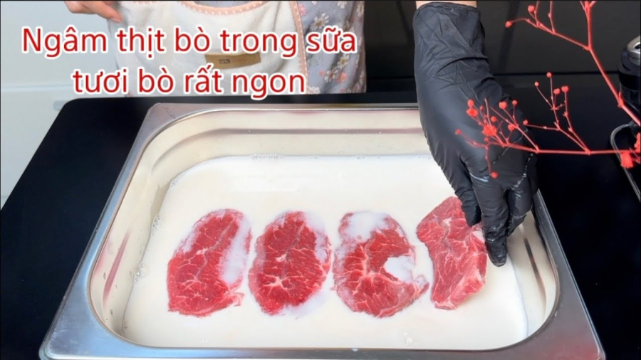Ướp ít nhất 20–30 phút trước khi nấu để thịt thấm sâu, mềm tự nhiên.