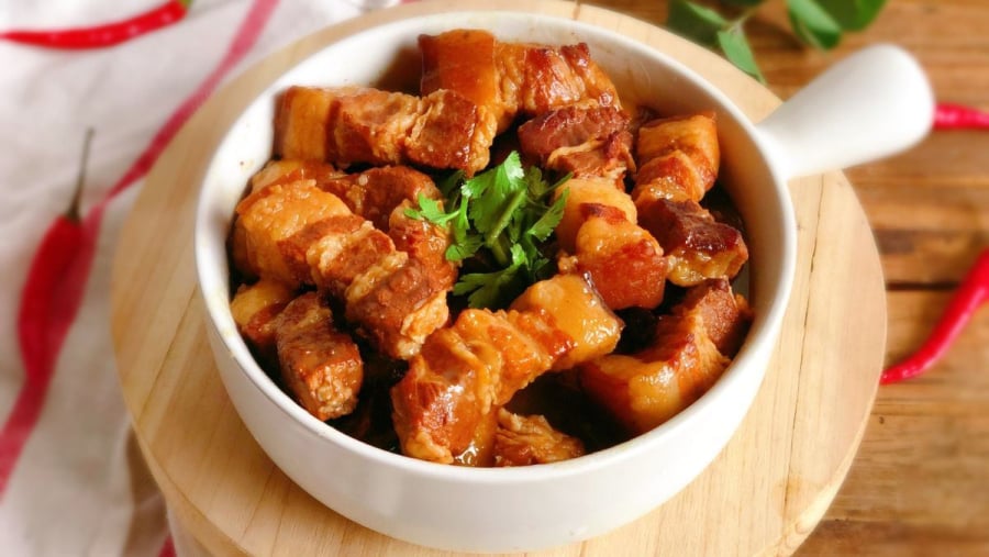 Cách kho thịt nhanh nhừ