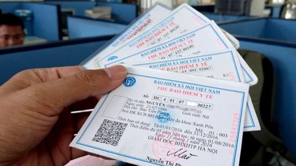 Bảo hiểm xã hội (BHXH) Việt Nam vừa triển khai chương trình “Tặng thẻ bảo hiểm y tế cho người có hoàn cảnh khó khăn – Mang Tết ấm đến với người nghèo Xuân Bính Ngọ” theo Kế hoạch số 2716/KH-BHXH. 