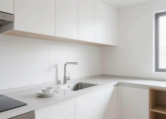 Một căn bếp sạch sẽ giúp bữa ăn ngon hơn và mang lại cảm giác quây quần, ấm áp. 