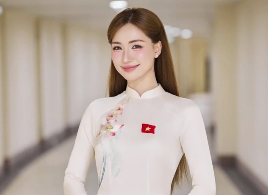Hòa Minzy lên tiếng đính chính ngay thông tin sai sự thật