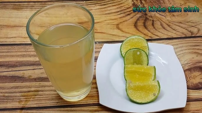 Một ly nước chanh muối ấm chính là “liều thuốc tự nhiên” giúp kích thích nhu động ruột, làm sạch Shbet123 Link Vào ShBet Mới Nhất và loại bỏ độc tố tích tụ qua đêm.