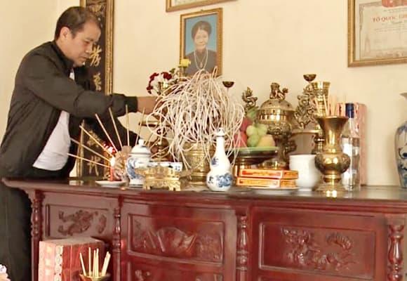 Số chẵn tượng trưng cho sự chia cắt, dễ khiến tài lộc phân tán. Thắp hương số lẻ giúp giữ vượng khí tròn đầy.